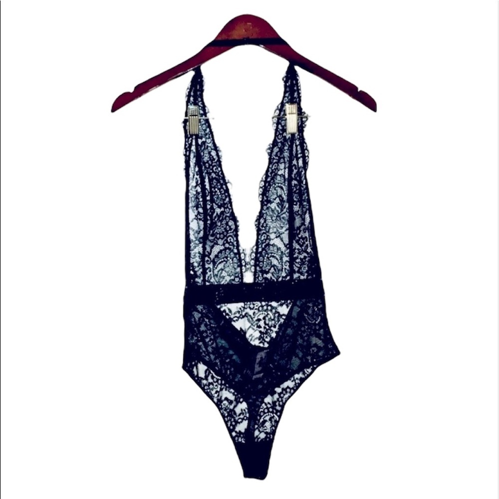 NWT Victoria Secret: Rare 🔥 Medium Shimmery Black Lace Teddy - Picture 2 of 8